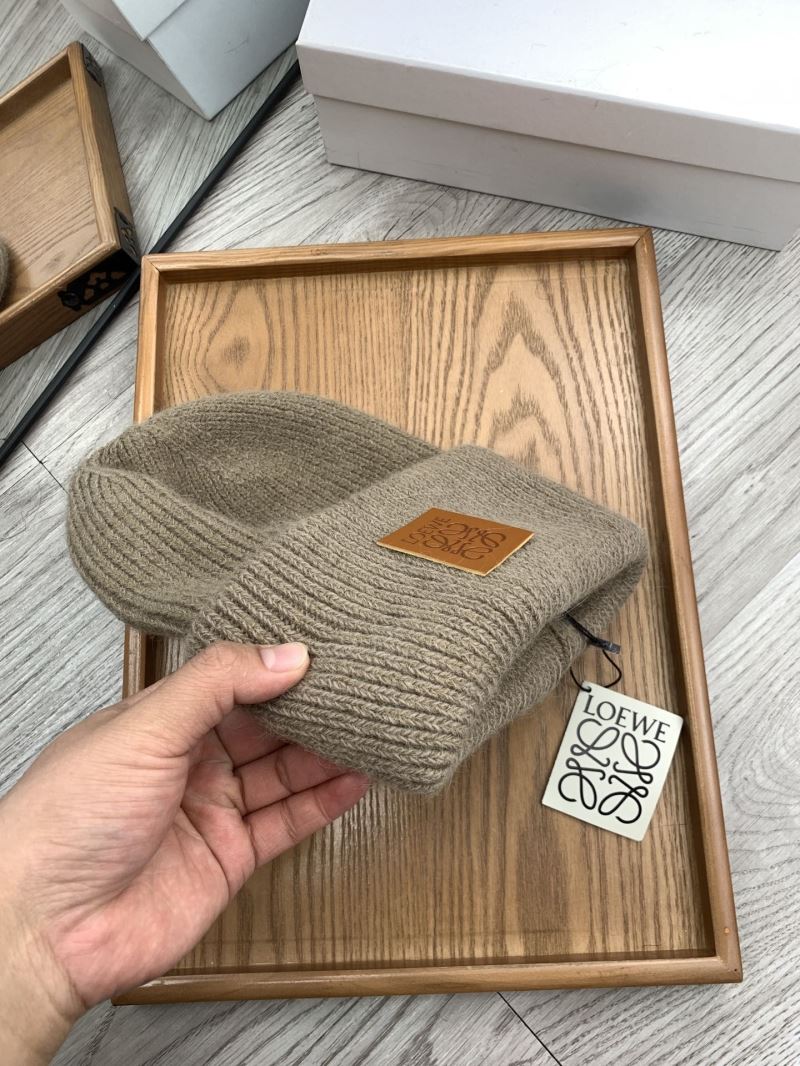 Loewe Caps